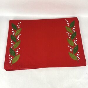 Crate & Barrel Christmas Holiday Laurel Placemats set of 4 embroidered Red EUC